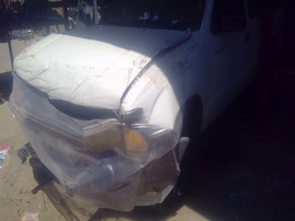 1998 TOYOTA TACOMA, WHITE, STD CAB, 2.4L, AT, 2WD,  Z25075